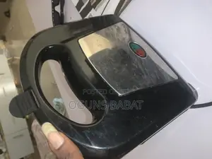 Toasting Machine