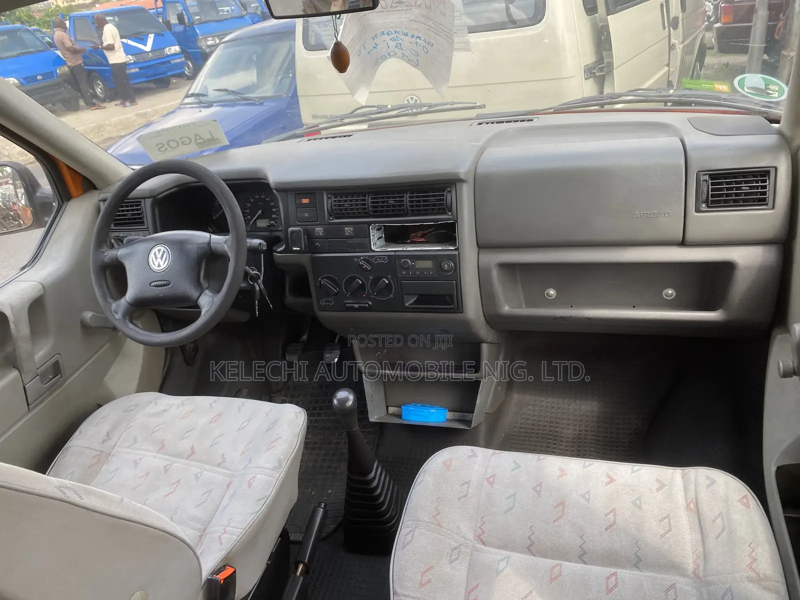 Volkswagen Transporter 2002 Orange