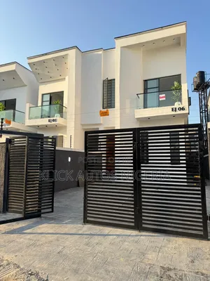 4bdrm Duplex in Ikota Estate for sale