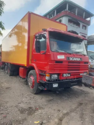 Scania 93 Box Body 8 Tyres Foreign Used