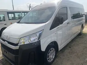Toyota HiAce 2020 White