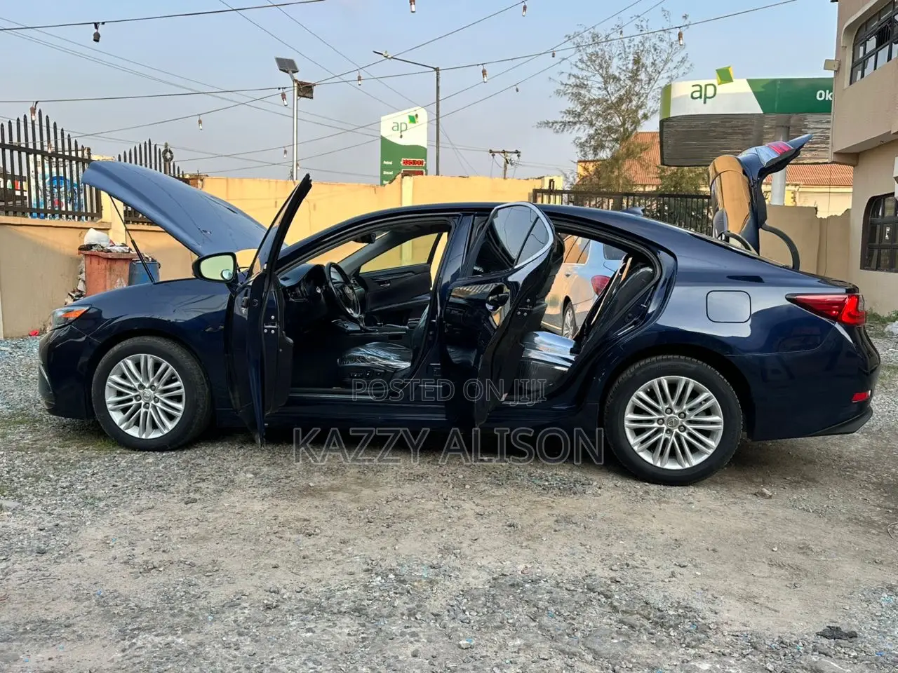Lexus ES 350 FWD 2016 Blue