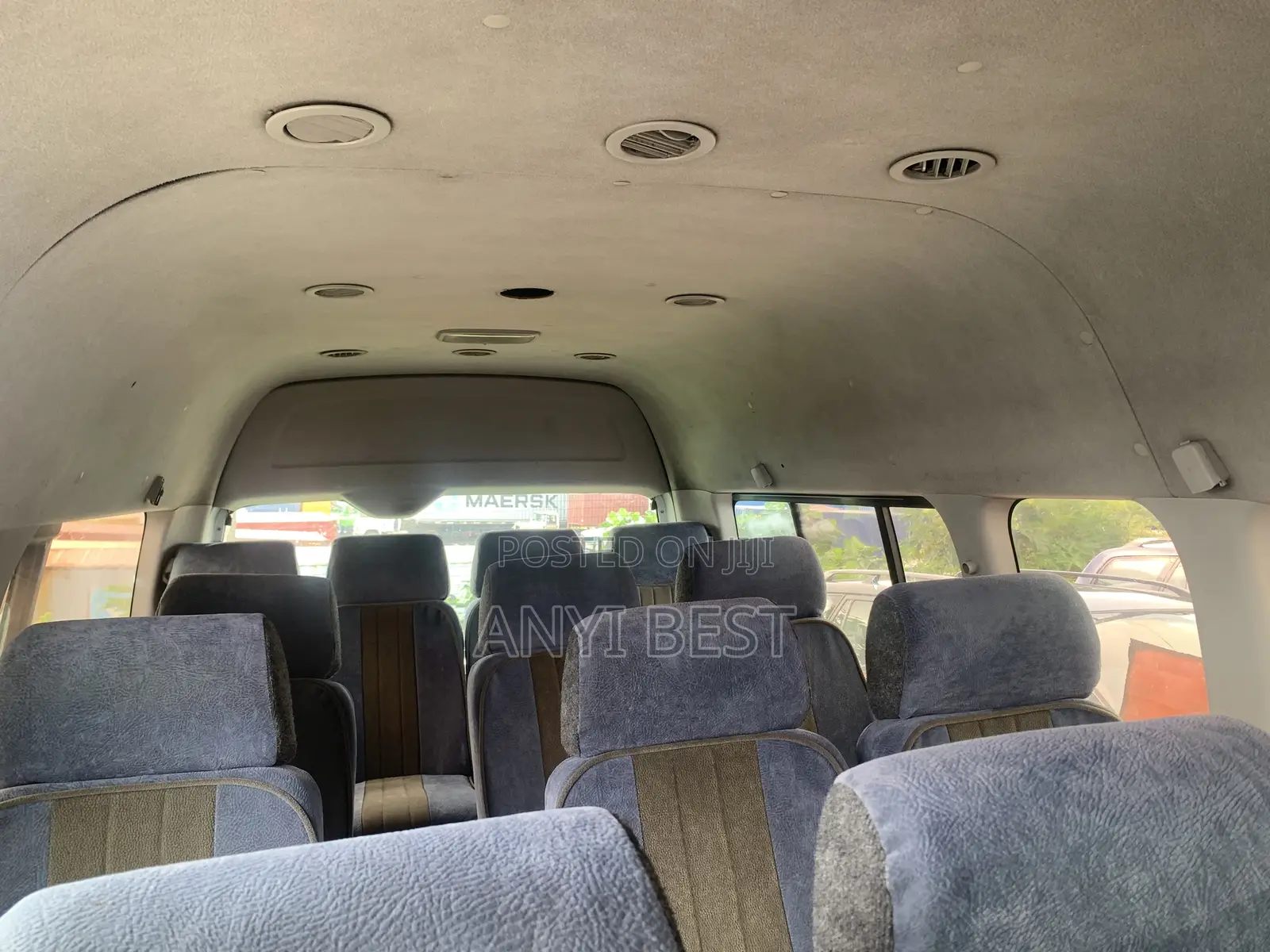 Toyota HiAce 2013 Silver