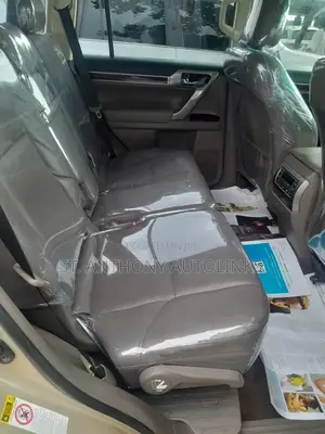 Lexus GX 460 Premium 2012 Gold
