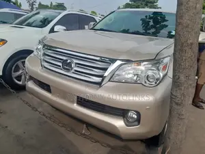 Lexus GX 460 Premium 2012 Gold