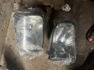 Set Headlights for Tacoma 2000