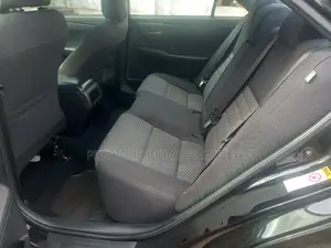 Toyota Camry 2016 Black