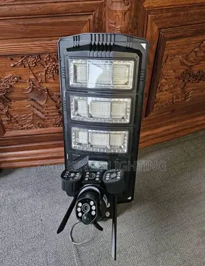 Outdoor Solar Street Lights Are Hotly Sold, Equipped With a Dual-Layer