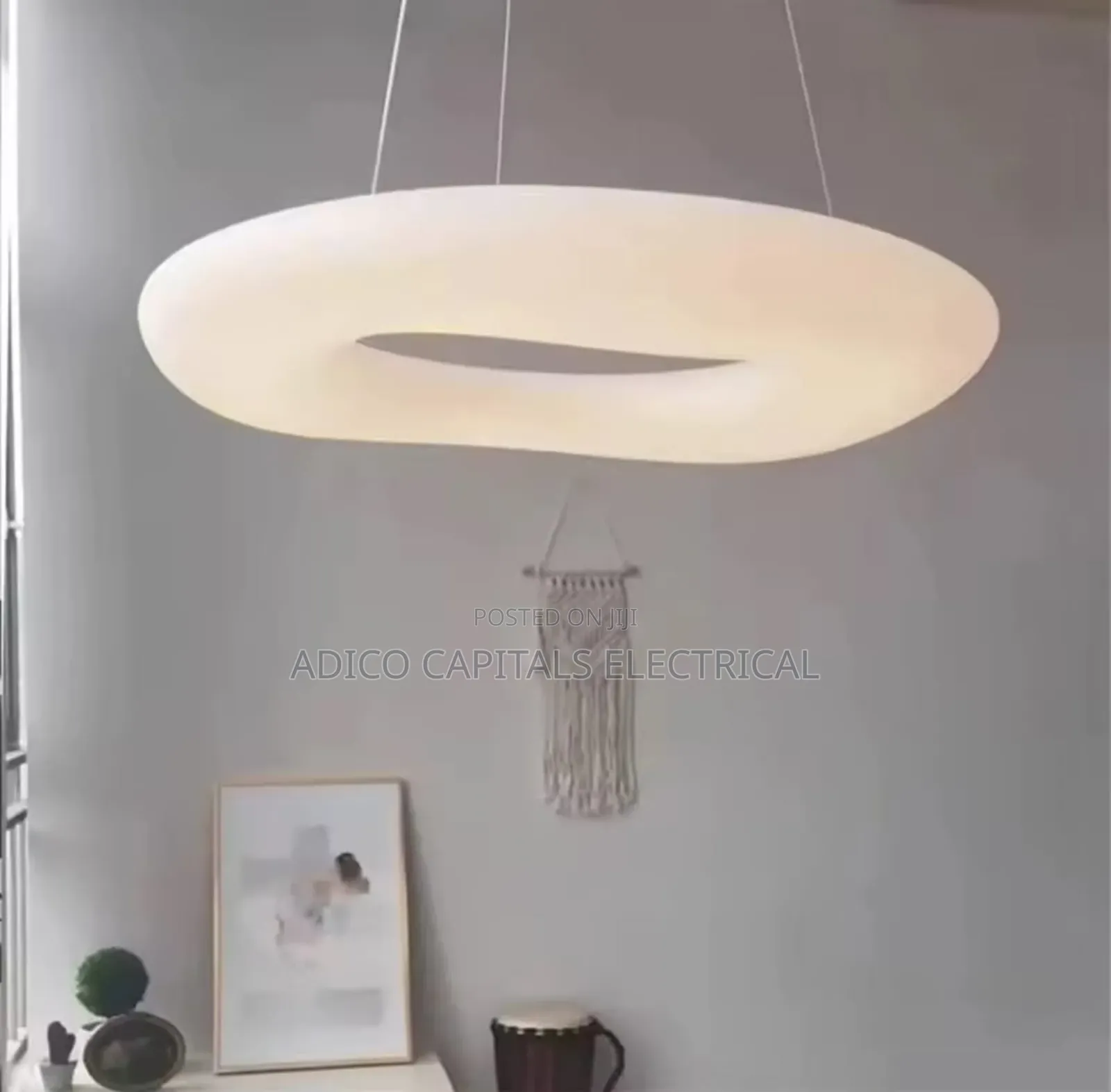 Doughnut Trichromatic Modern Chandelier