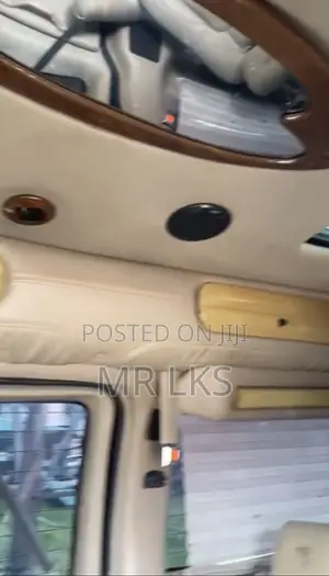 GMC Savana 2011 Black