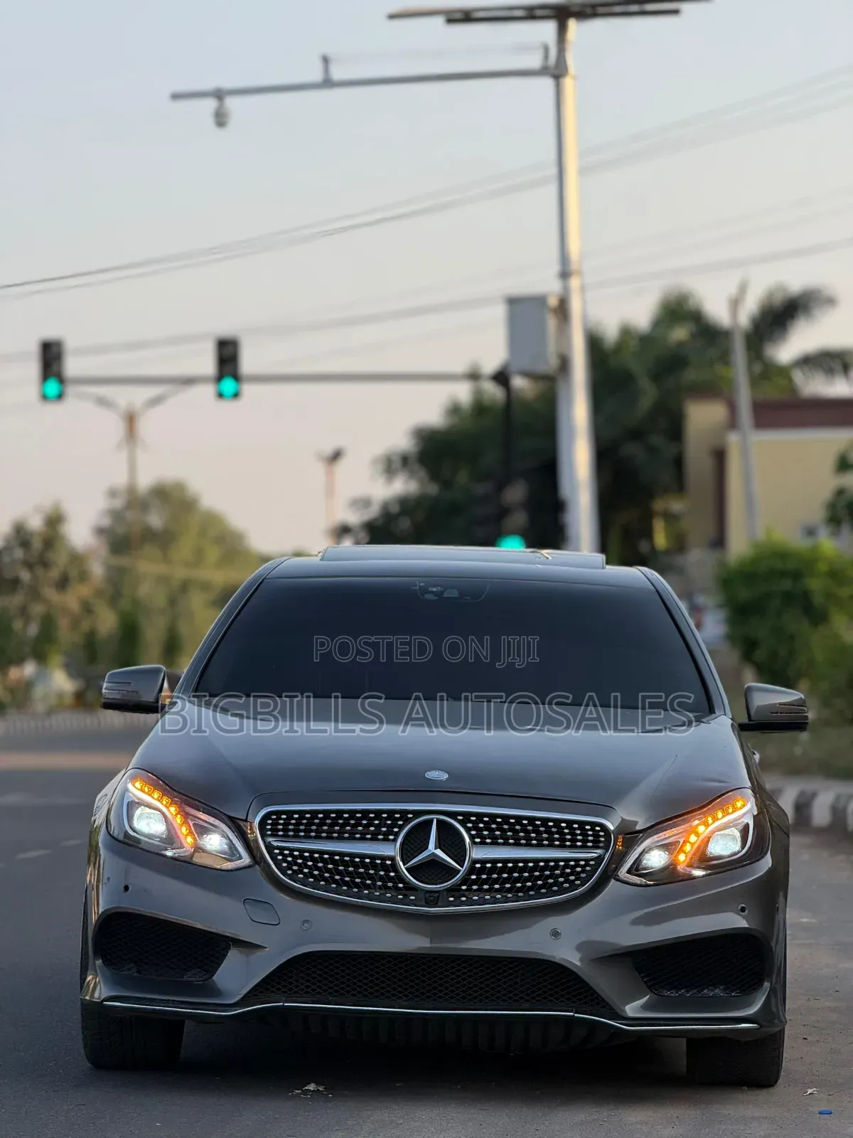 Mercedes-Benz E350 2013 Brown