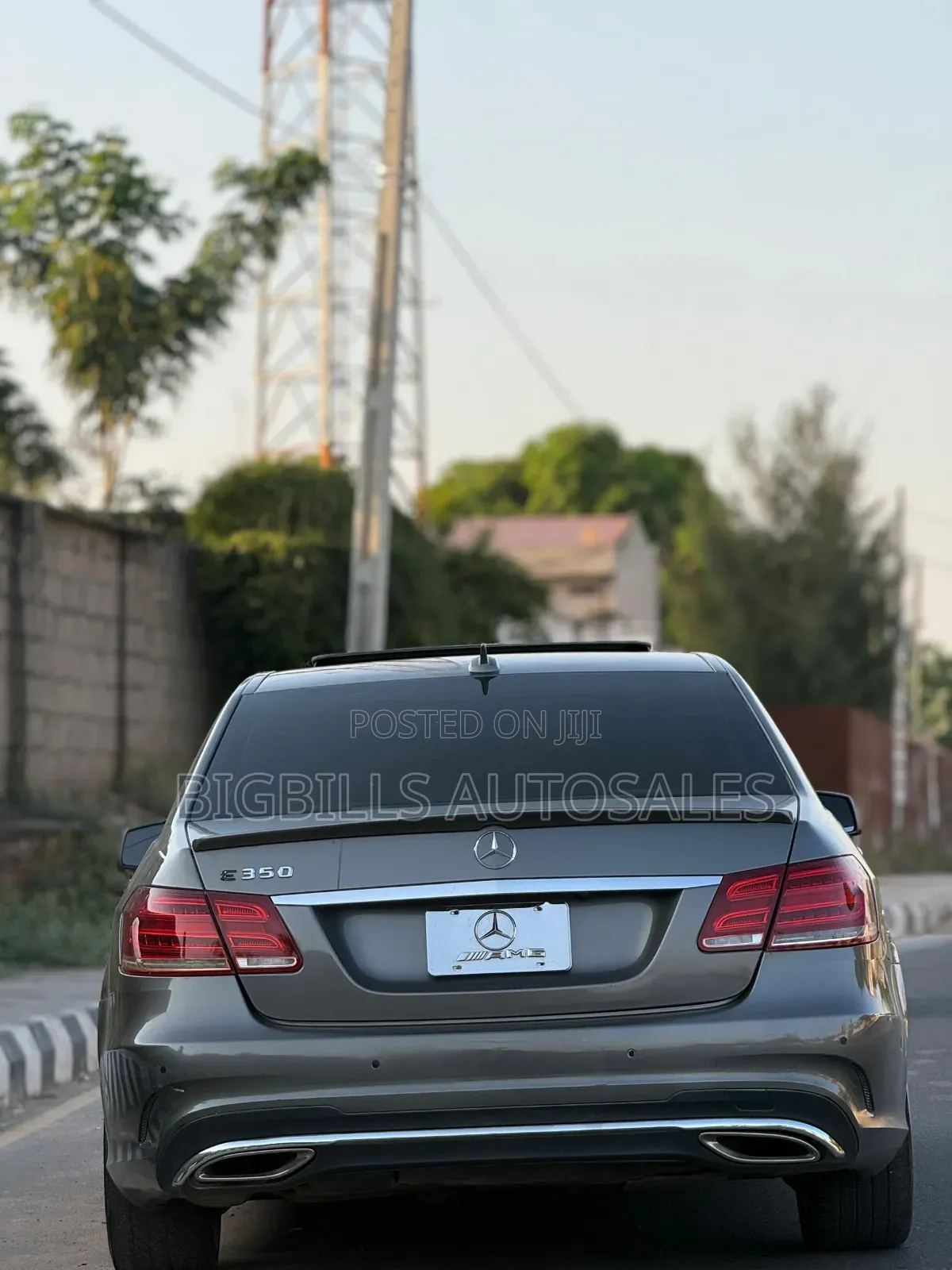 Mercedes-Benz E350 2013 Brown
