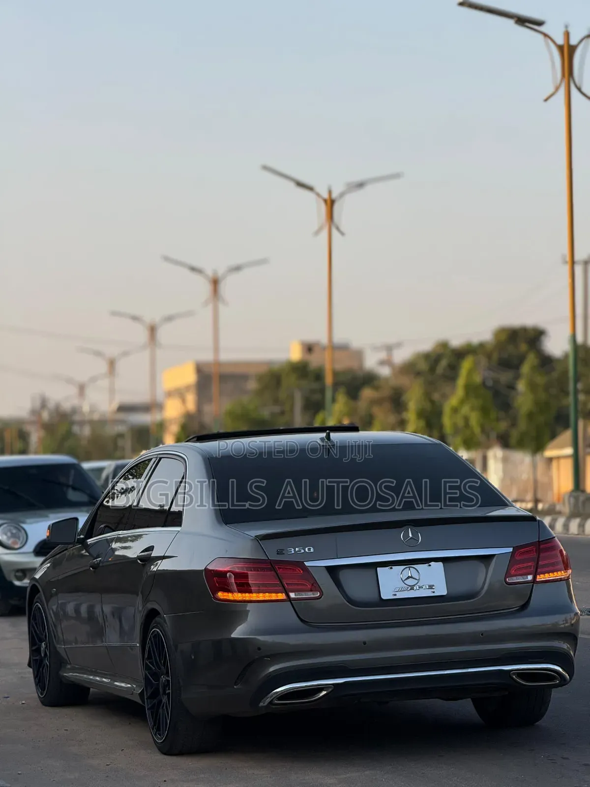 Mercedes-Benz E350 2013 Brown