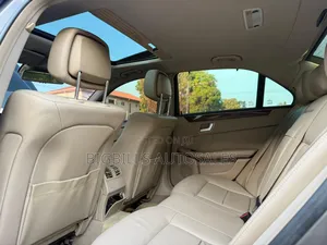 Mercedes-Benz E350 2013 Brown