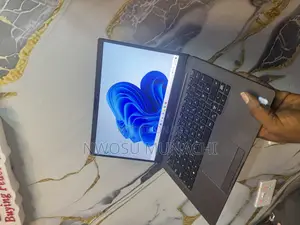 Laptop Dell Latitude 7300 16GB Intel Core I7 SSD 256GB
