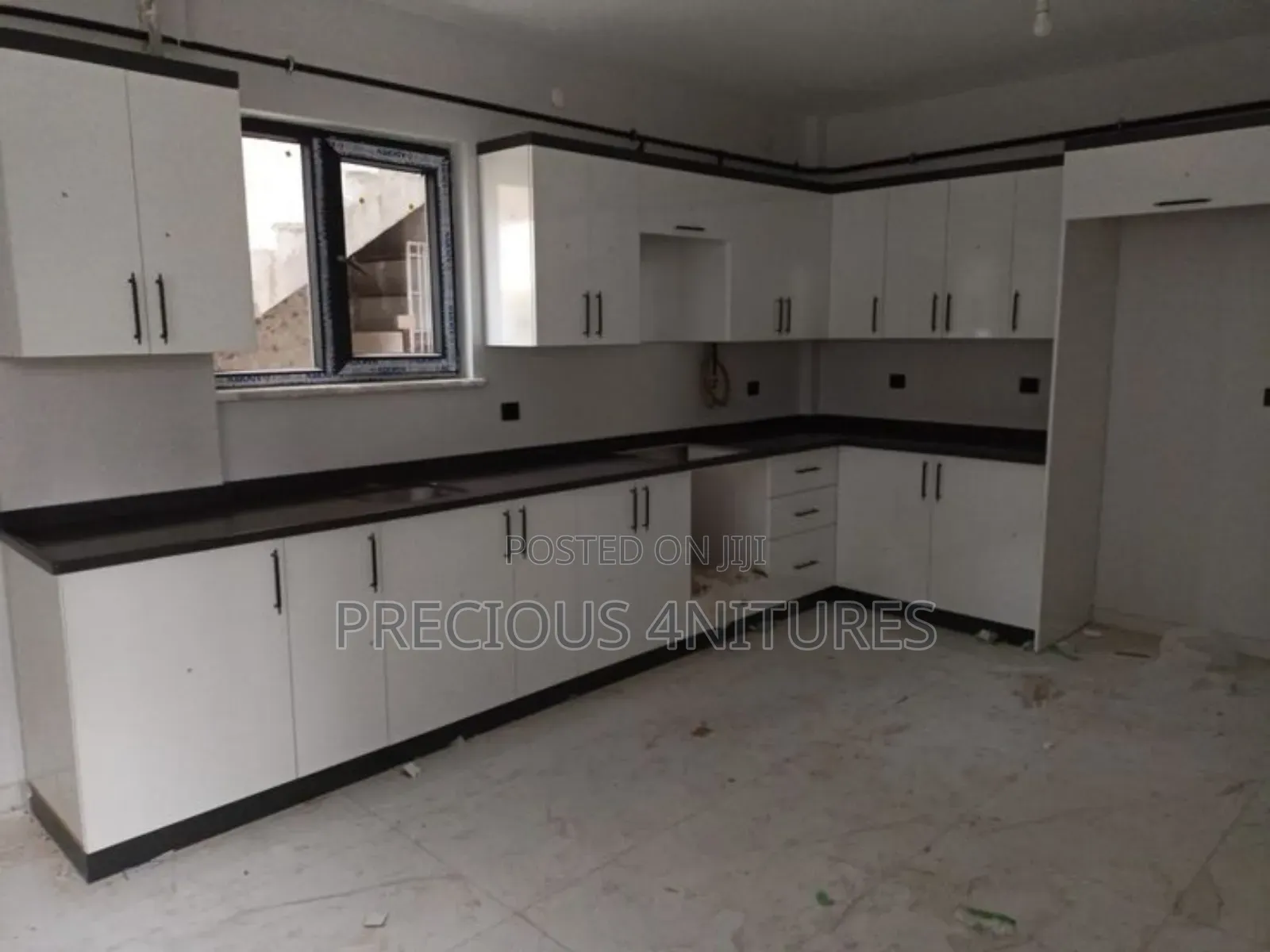Kitchen Cabinet