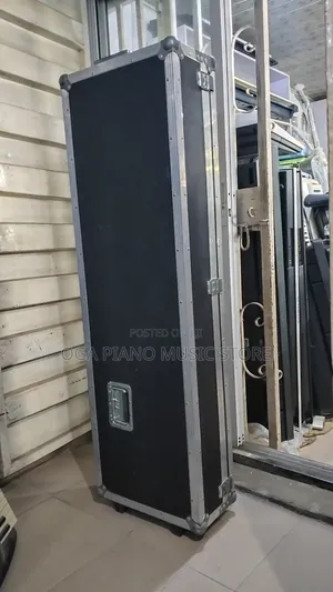 Yamaha Moxf8 With Flight Case