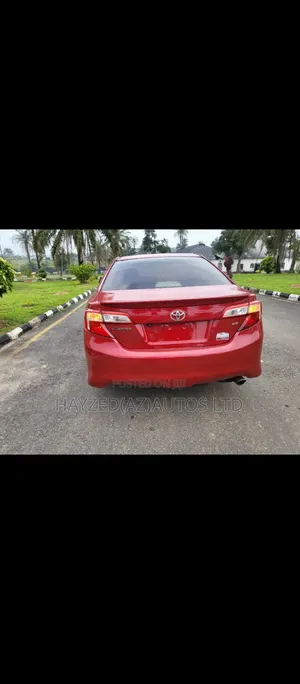 Toyota Camry 2013 Red