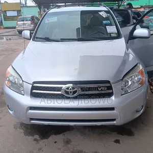Toyota RAV4 Limited 2007 Silver