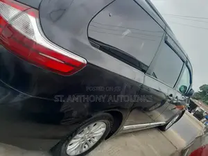 Toyota Sienna 2015 Black
