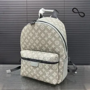 Exclusive Quality Louis Vuitton Christopher Mm Combo Bag