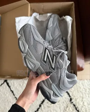 Top Grade New Balance 9060 Sneakers