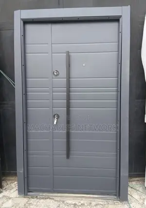 4ft by 7ft Turkey Door Gray (1018)