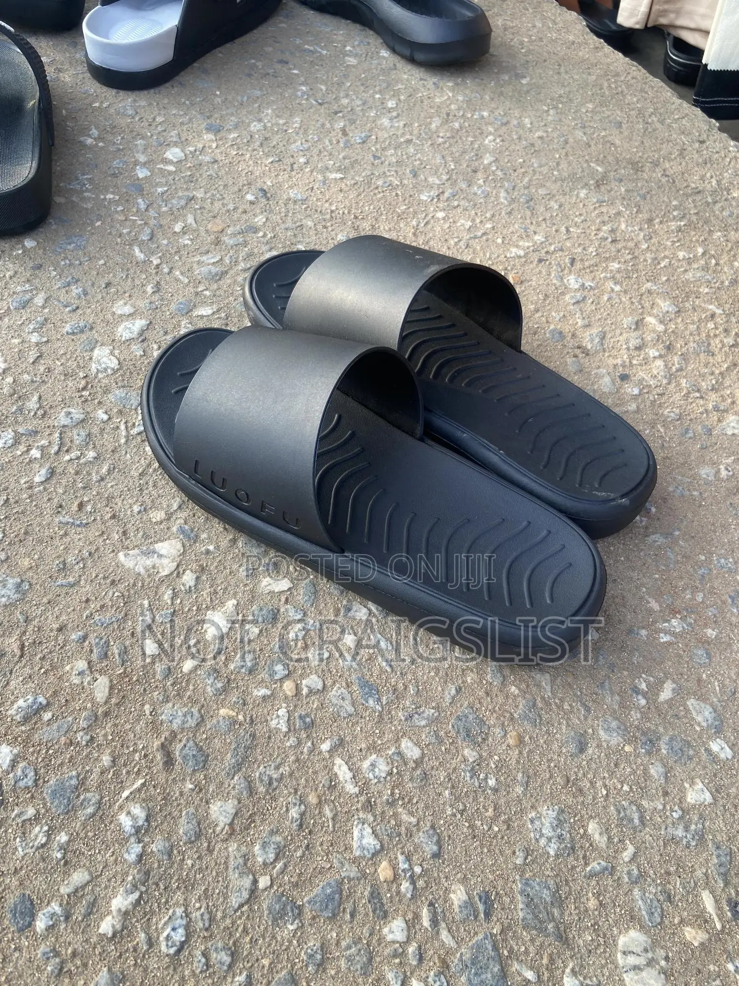 Loufu Slides Rubber