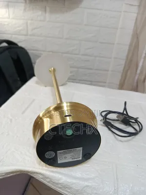 Led Cordless Rechargeable Table Lamp. Gold