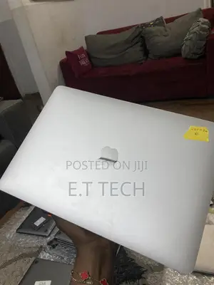 Macbook Pro 13” 2020 Screen A2251
