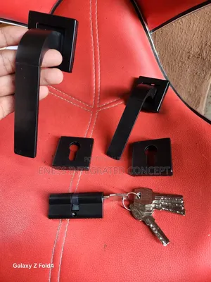 High Quality Antirust Black Coated Lock Set