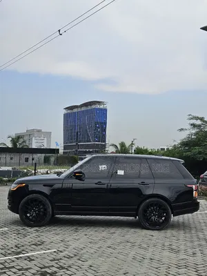 Land Rover Range Rover 3.0L V6 Supercharged HSE 2019 Black