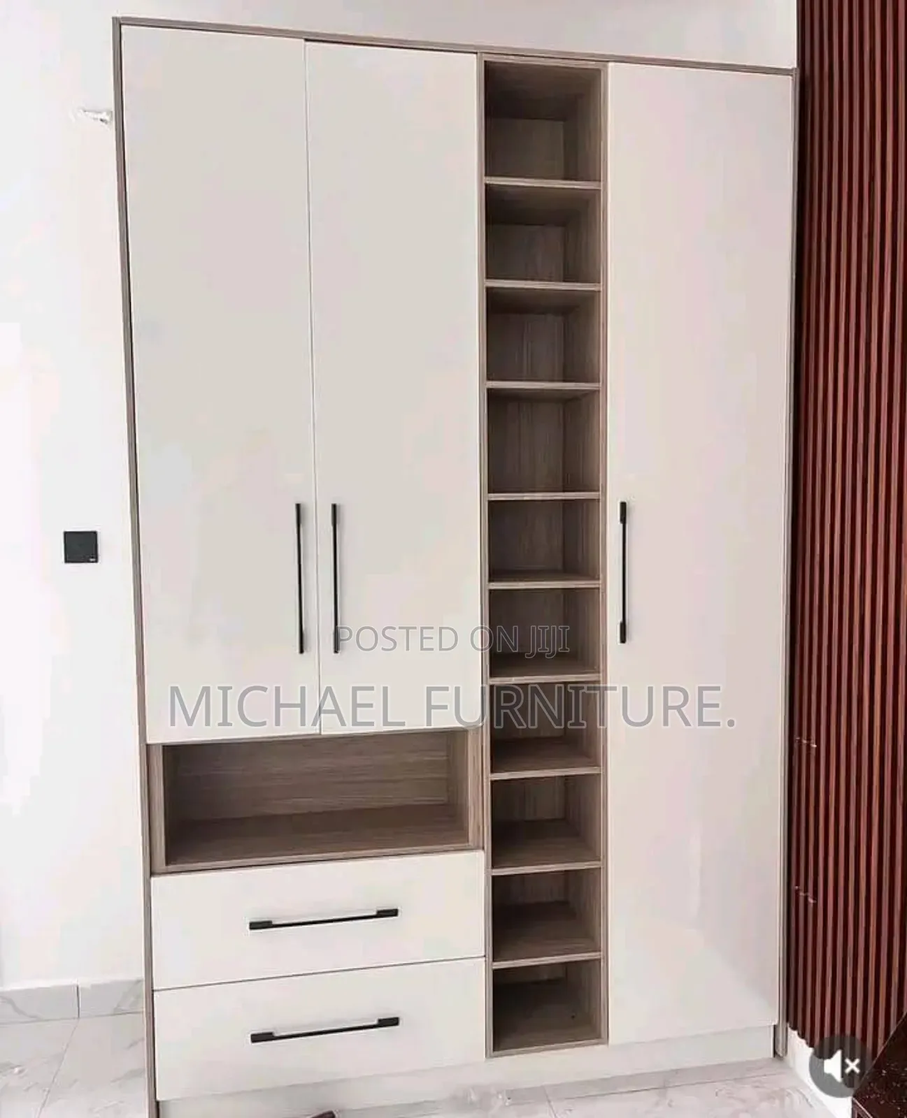 Spotless 5 by 7 Wardrobe