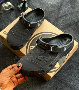 Quality Yukon Crocs
