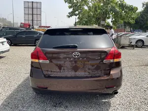 Toyota Venza AWD 2010 Brown