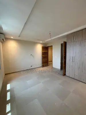 3bdrm Block of Flats in Lekki Phase 1 for rent