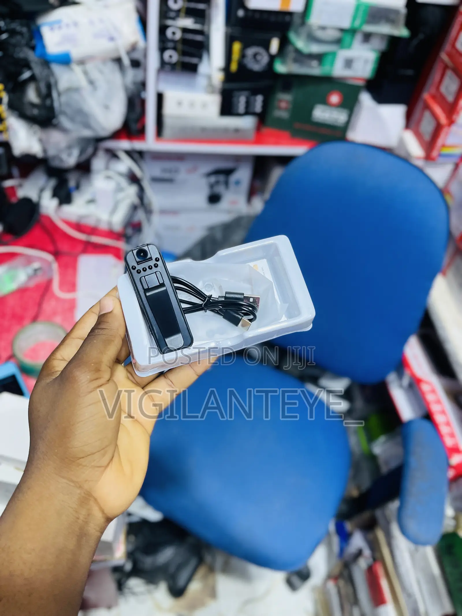Button Camera