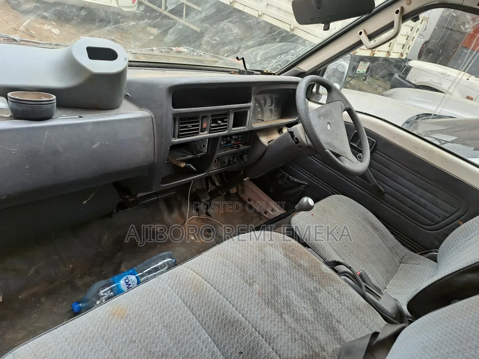 Ford Excursion 1999 White