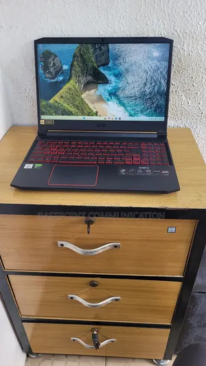 Laptop Acer Nitro 5 16GB Intel Core i5 SSD 16 GB