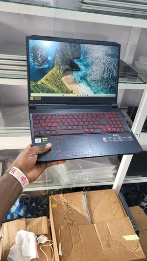 Laptop Acer Nitro 5 16GB Intel Core i5 SSD 16 GB