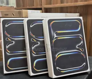 New Apple iPad Pro 13 (2025) 256 GB