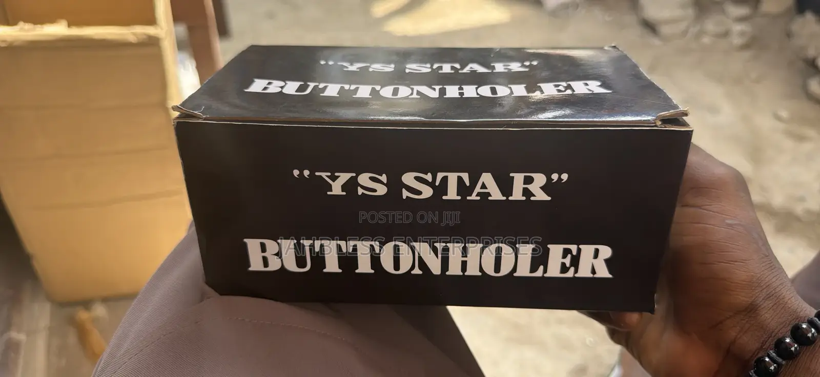 Button Holer