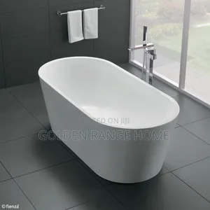 Luxury White Acrylic Bathtub