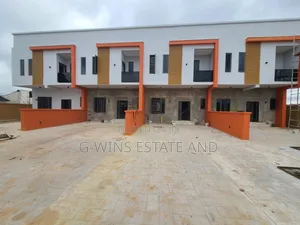 3bdrm Duplex in Okhuoromi Off, Benin City for rent