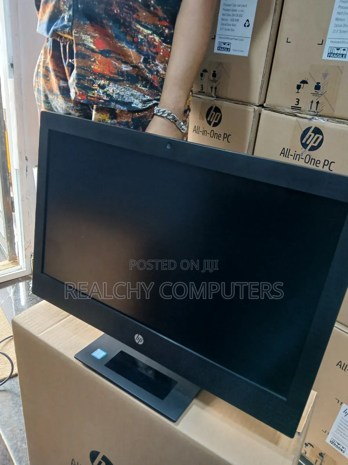 New Desktop Computer HP ProOne 600 G3 8GB Intel Core I5 SSD 256GB