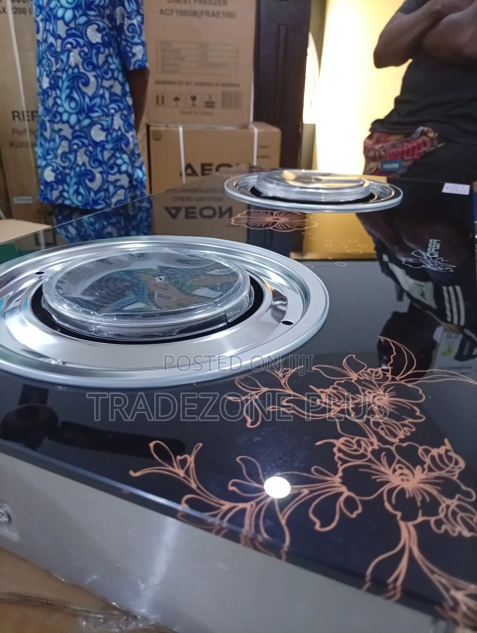 Black and Silver Qasa Double Burner