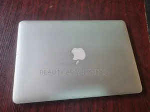 Laptop Apple MacBook 2014 8GB Intel Core i5 SSD 128GB