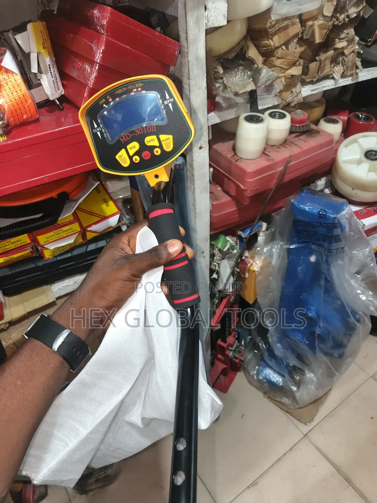 Gold Detector Machine