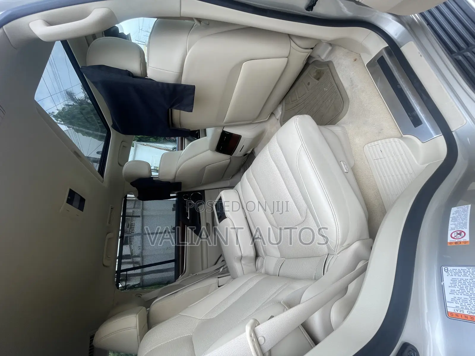 Lexus LX 2016 Gold