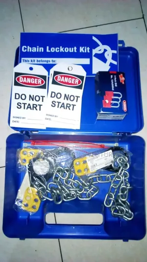 Brady Chain Lockout Kit